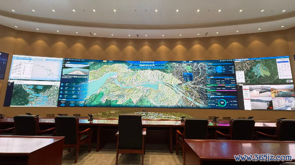 都江堰灌区涵养中心。东谈主民网记者 欧阳易佳摄